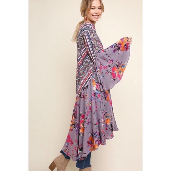 Floral Dream Long Kimono | Fall Fashion 2019 - Picture 4 of 4
